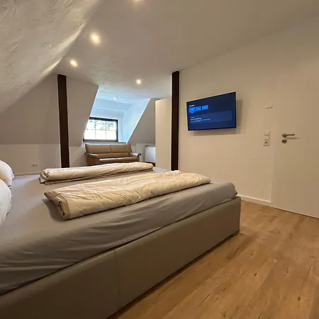 Wellness-villa Am Nuerburgring Mit Pool, Sauna Und Eifelpanorama Вилла *